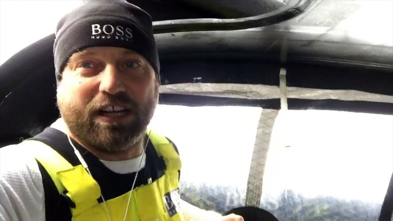 D36 : Alex Thomson ready for the next low / Vendée Globe