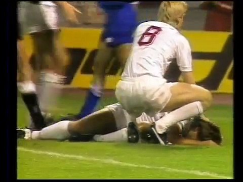 13.09.1989 - 1989-1990 UEFA Cup 1st Round 1st Leg 1. FC Köln 4-1 FC Nitra