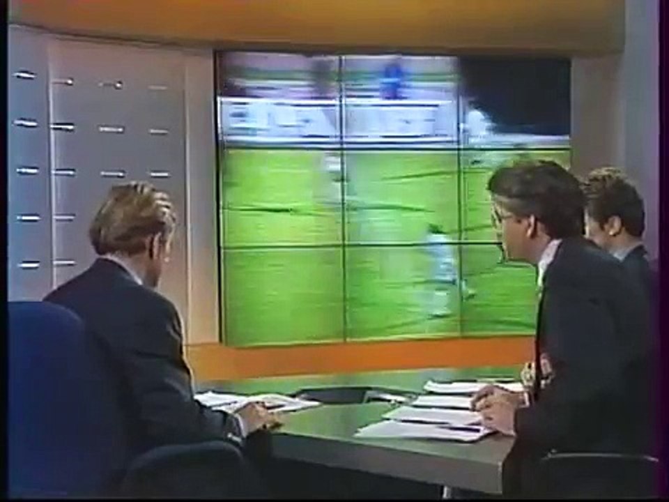 21.10.1992 - 1992-1993 UEFA Champions League 2nd Round 1st Leg FC Dinamo Bucuresti 0-0 Olympique Marsilya