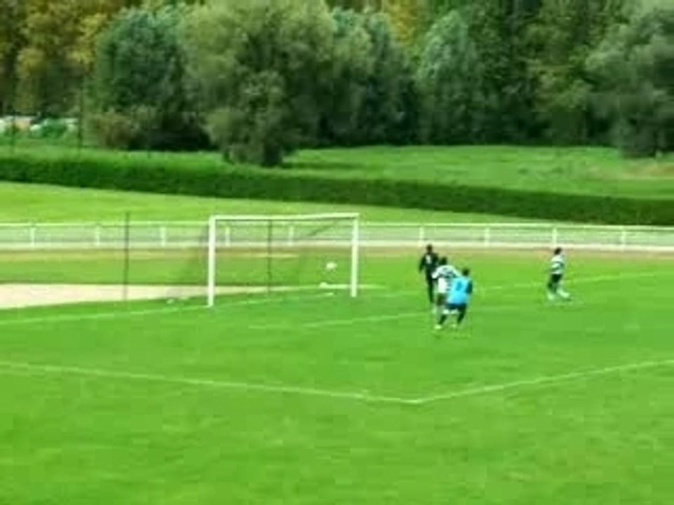 2e but du FCLTD contre les Portugais d'Evreux