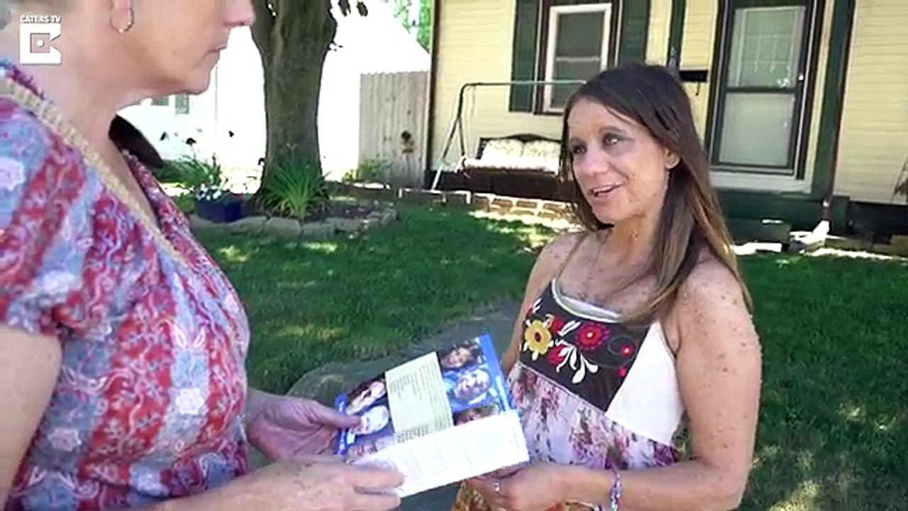 Elle a commencé par ne plus vouloir se montrer en maillot de bain... Mais aujourd'hui, elle ose à peine sortir de chez e