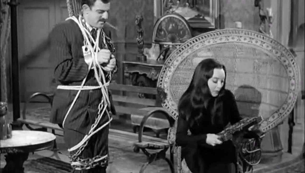 Addams Family S2 E21 - Pugsleys Allowance (02-04-66)