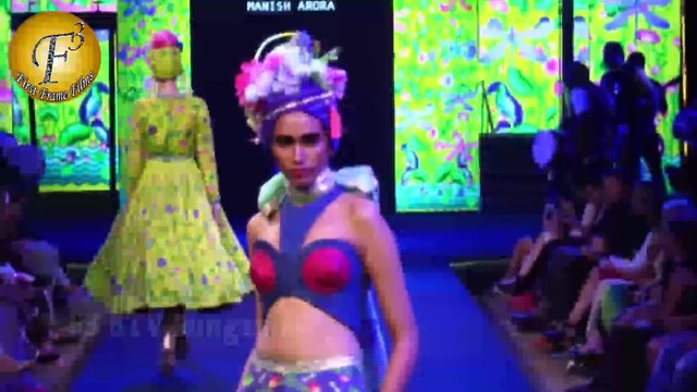 KANGANA RANAUT AT BLENDERS PRIDE FASHION TOUR 2016 WITH SHOWSTOPPER