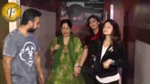 SHILPA SHETTY WITH FAMILY WATCH MOVIE 