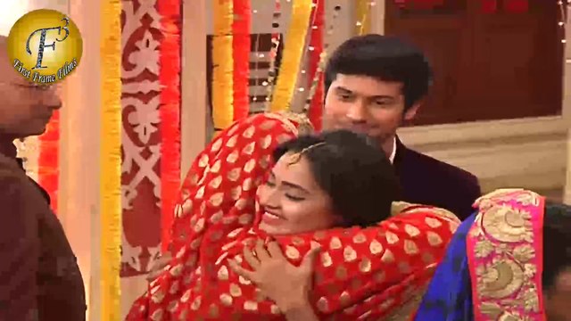 SWARAGINI II SWARA और RAGINI अंतिम दिन की शूटिंग पर रो रही है - ON LOCATION