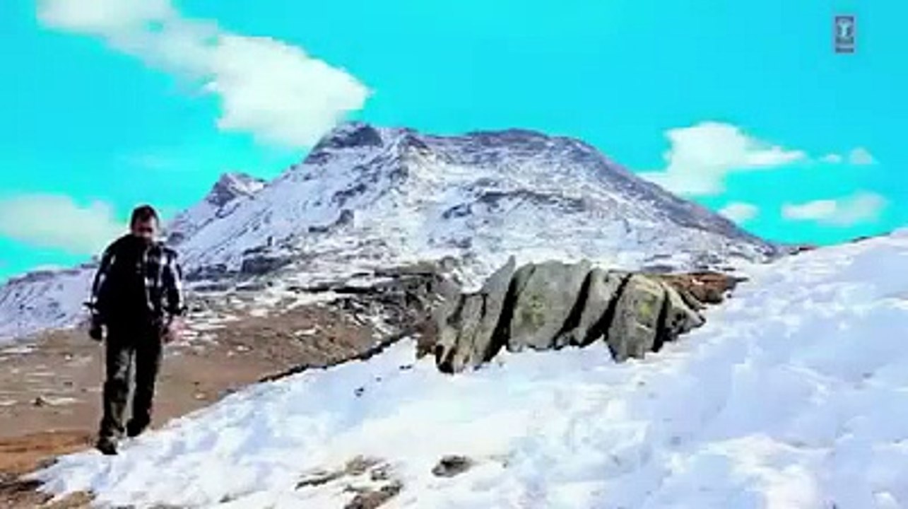 asi phle hi kale se to ahsaas karwa gae - YouTube - Video Dailymotion