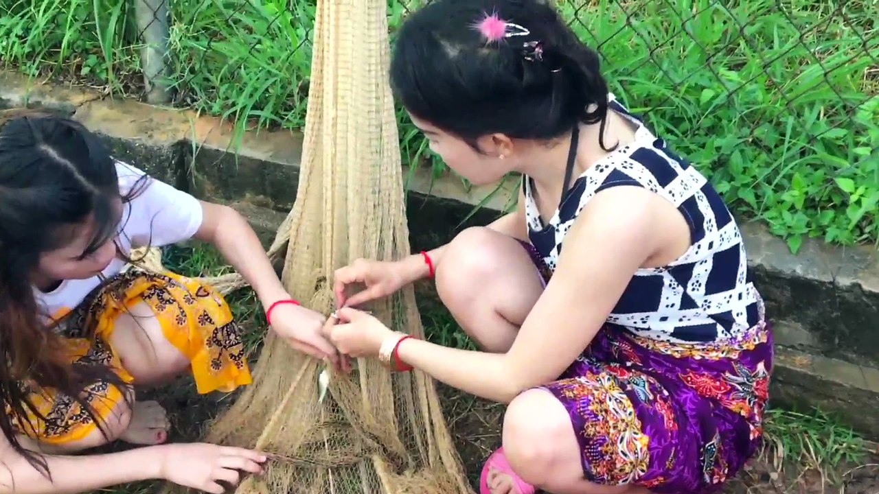 Top 5 Amazing Beautiful Girl Fishing | Fishing at Countryside | Khmer Fishing
