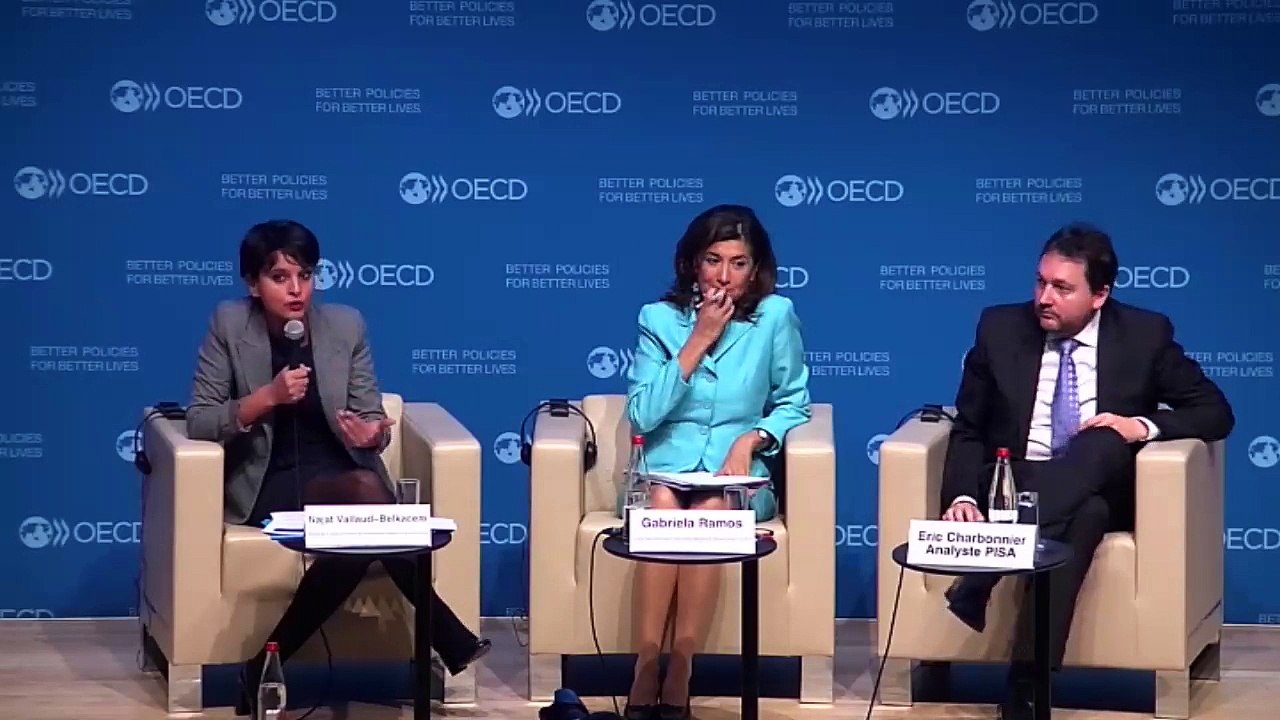 Conférence OCDE PISA 2015 avec Najat Vallaud-Belkacem