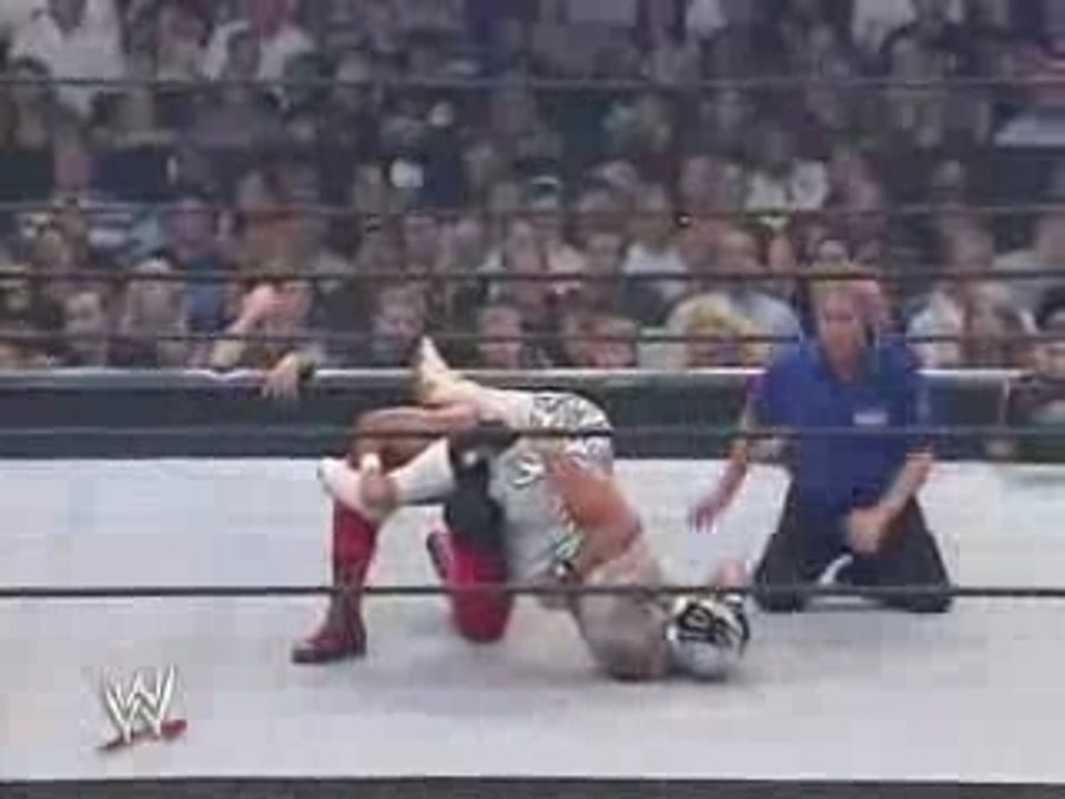 wwe summerslam 2007 rey mysterio vs chave guerrero