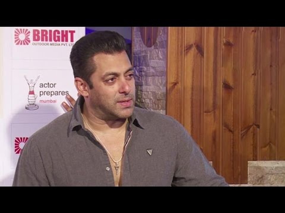 Salman Khan, Parineeti Chopra And Others Attend Anupam Kher's Play 'Mera Woh Matlab Nahi Tha'