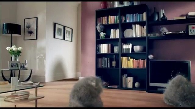 Publicité Plumeau Swiffer