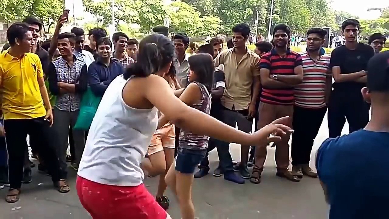 Engineering College Best Dance performance
