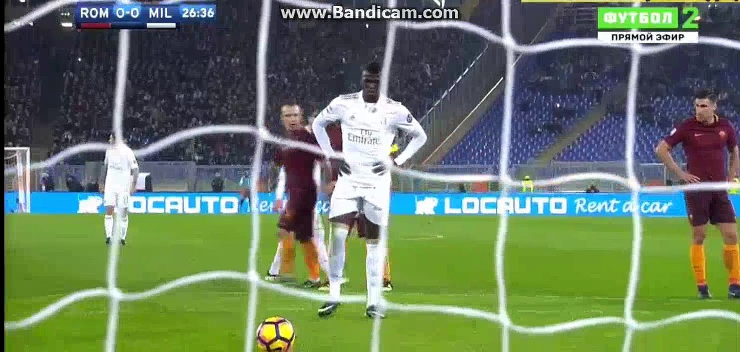 Mbaye Niang MISSED Penalty  HD - AS Roma 0-0 AC Milan - 12.12.2016