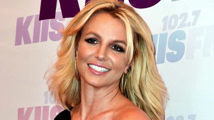BRITNEY SPEARS MAKEUP TUTORIAL!