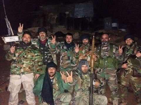 Бои с боевиками ИГИЛ на окраинах авиабазы Т-4