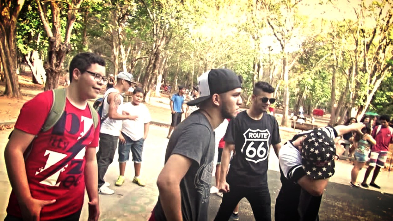 Mannequin Challenge! Pequeno Mais Vale.