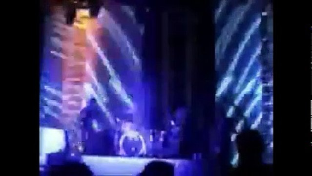 Muse - Take a Bow, New York Hammerstein Ballroom, 08/03/2006