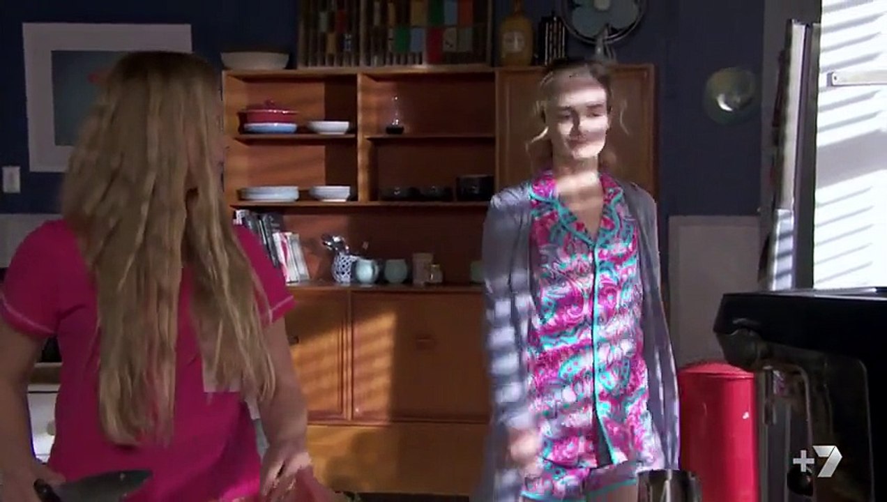 Home and Away 6572 8th December 2016