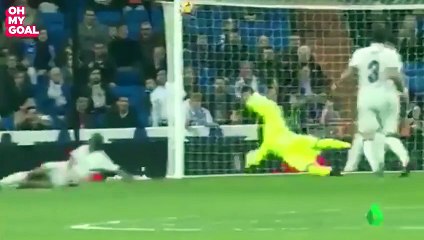 Cristiano Ronaldo pè les plombs en tribunes