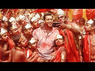 First Look: Salman Khan In 'Selfie Le Le Re' From 'Bajrangi Bhaijaan'
