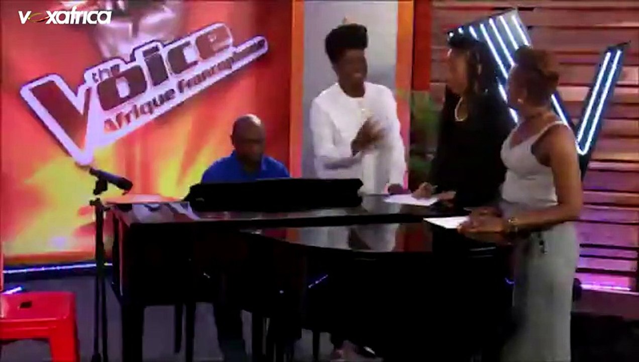 (Inté) Fallonne Vs Khady   Battles - The Voice Afrique francophone 2016