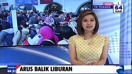 Stasiun Senen Padat Usai Liburan