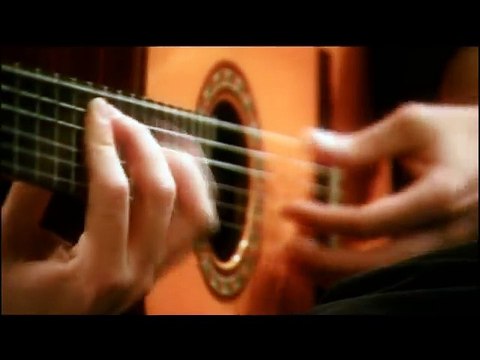 Öykü - Berk - Evlerinin Önü Boyalı Direk