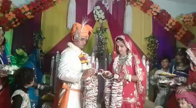 दूल्हे राजा का उत्तरा पाजामा। Dulhe raja ka utra pajama