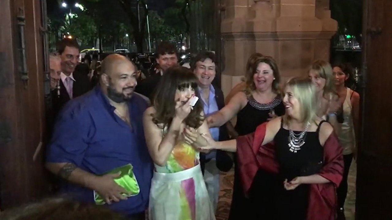 Elle se rend à son mariage sans le savoir