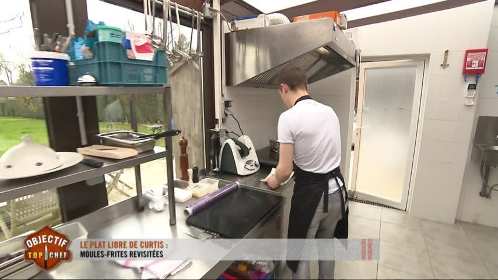 Les Moules Frites Revisitees De Curtis Video Dailymotion