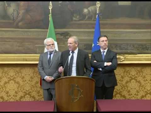 Roma - Le consultazioni di Paolo Gentiloni - Gruppo per le autonomie (13.12.16)