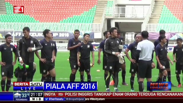 Timnas Thailand Berlatih di Stadion Pakansari