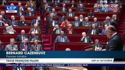 Bernard Cazeneuve attaque le programme de François Fillon