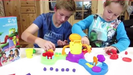 Download Video: Hasbro Play Doh Alle auf Kalle Knetgummi Spielzeug auspacken spielen Kanal für Kinder Kinderkanal