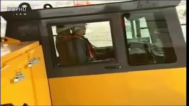 Big Truck Crush - Tank Car Crushed