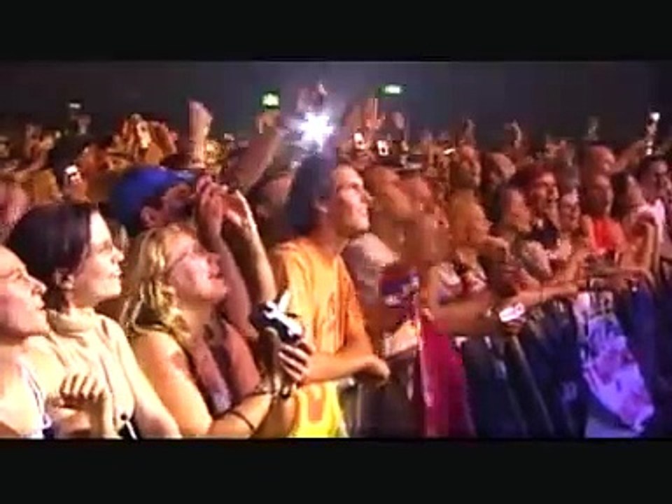 Bon Jovi - BJ p4 Born to be my baby LIVE