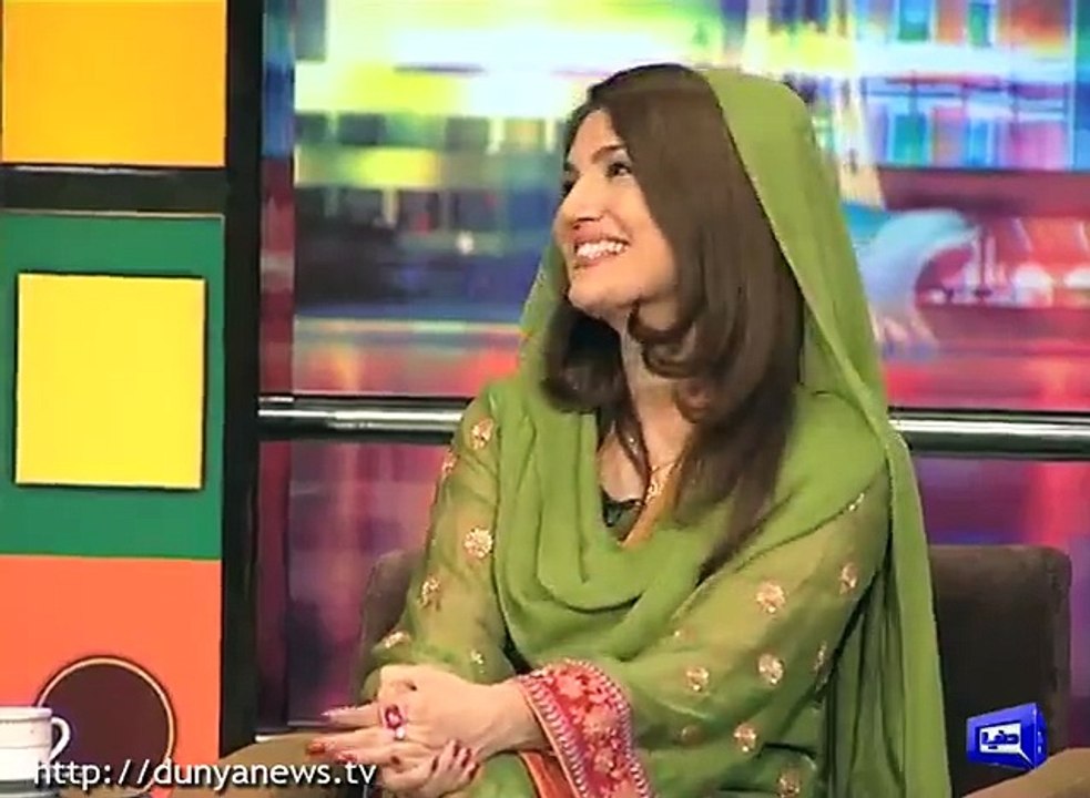 Reham Khan Totally Taunting Imran Khan through Policeman Nirgoli - "Saraiki Belt Walay Duur He Rahain Mujhsay"