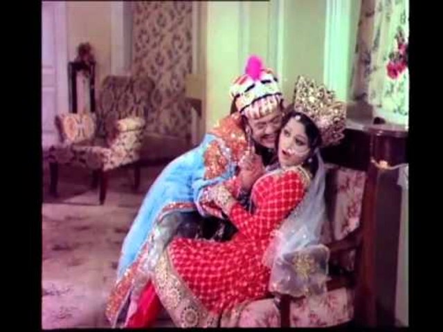 Nach Rahi Aa Galiyu - Gujarati Songs - Chandu Jamadar