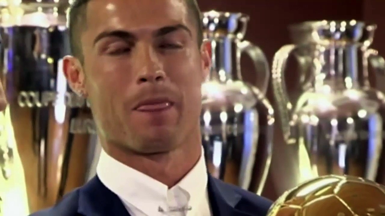 حفل تسليم كريستيانو رونالدو الكرة الذهبية لعام 2016 HD