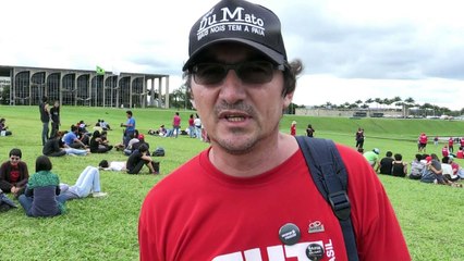 Manifestantes protestam contra aprovação da PEC