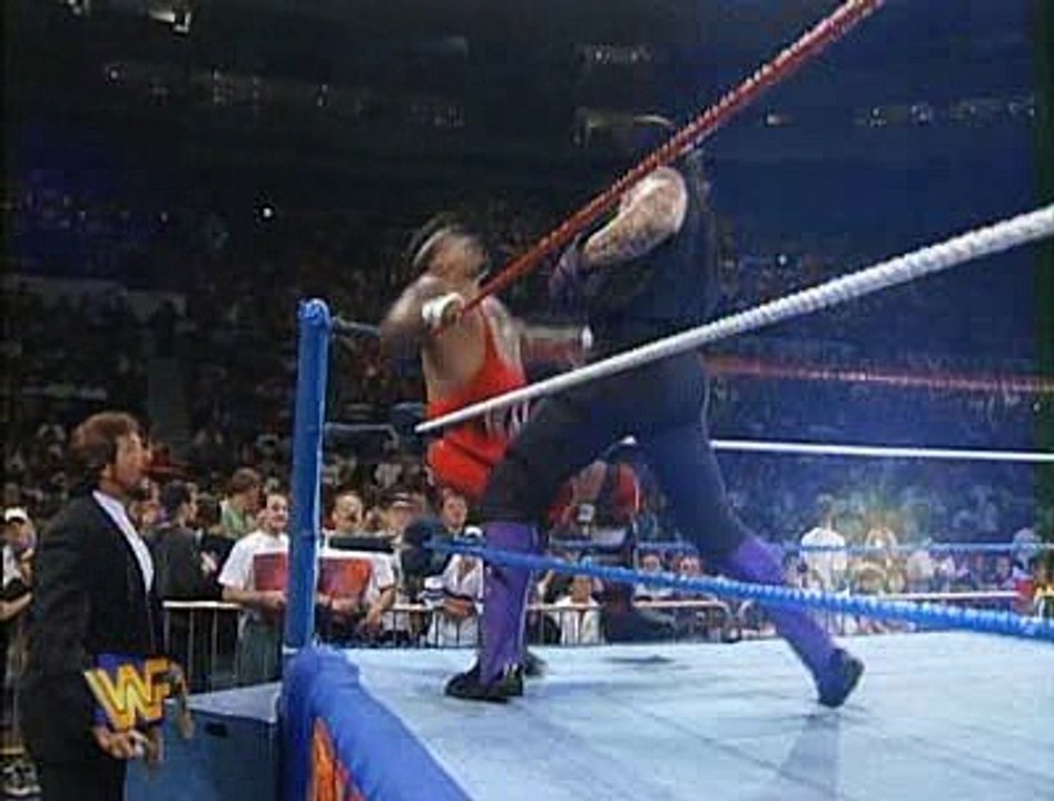 1995.08.27 Summerslam - Casket Match - Undertaker vs Kama pt1