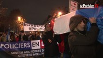 Première manifestation légale des policiers à Paris
