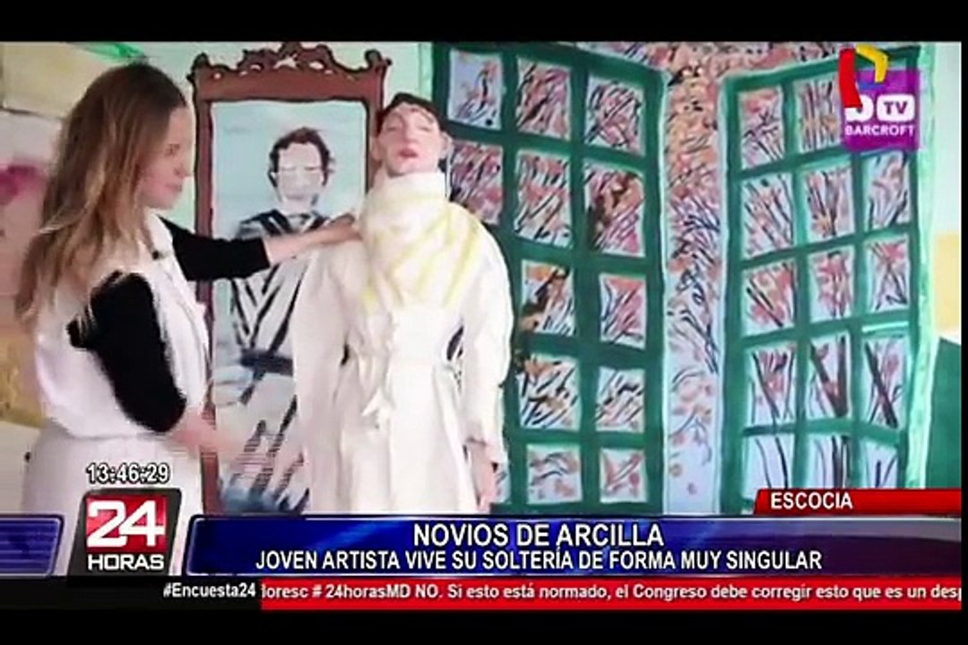 Escocia: joven crea sus novios de arcilla y se toma fotos románticas con ellos