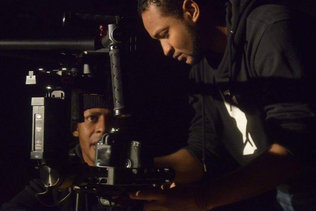 #2675 Behind The Scenes