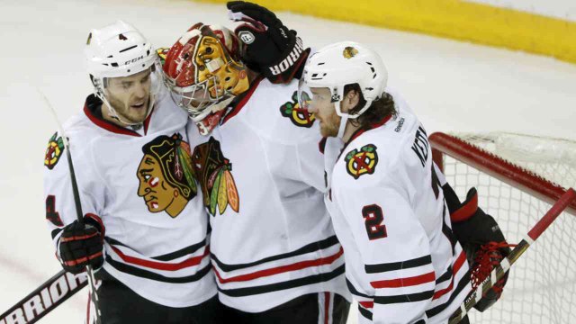 Darling Dazzles in Blackhawks Win