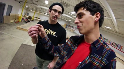 SNOWSKATE CARPETBOARD S.K.A.T.E!