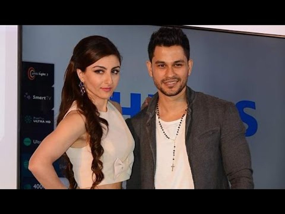 Kunal Kemmu And Soha Ali Khan At The Philips Smart 4K Ultra HD TV Launch