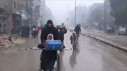 تأجيل خروج المحاصرين من الأحياء الشرقية بحلب