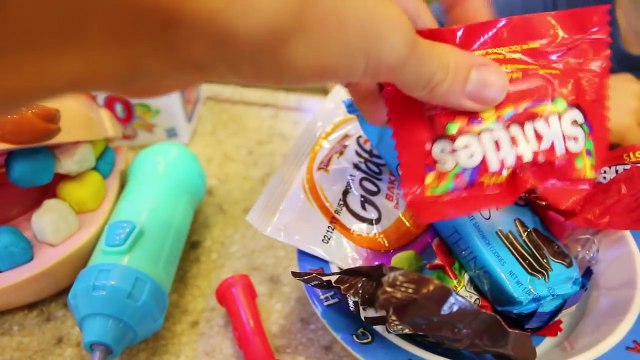 Rainbow Teeth CANDY Play Doh EAT SHOPKINS Doctor Drill n Fill gets Rotten Candy Teeth - Dentist Kit