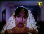 tomay dekhle mone(Bangla movie song) তোমায় দেখলে মনে হয় [বিয়ের ফুল] শাকিল, শাবনুর _ Tomay Dekhle Mone Hoy - Shakil Khan, Shabnur